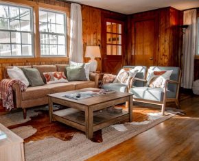 Birch House: Cozy Cabin 5 min from Okemo